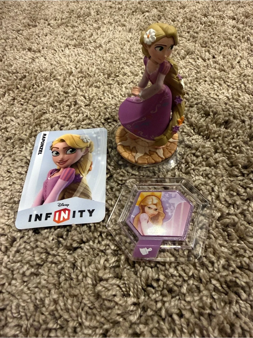 Disney Infinity Rapunzel Figure + Card + Power Disc